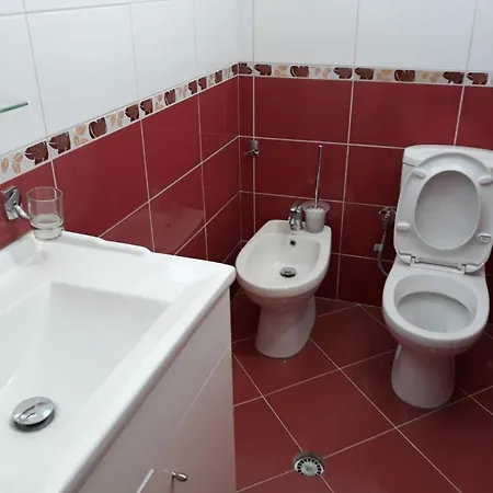 Pere's Apartment Pogradec