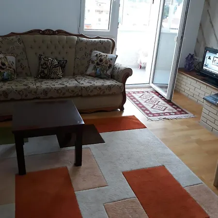 Pere's Apartmán *